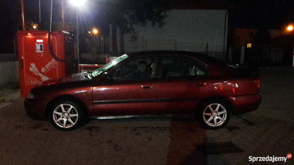 Mitsubishi Carisma 18Gdi Jasne Wnętrze Car audio Wąbrzeźno