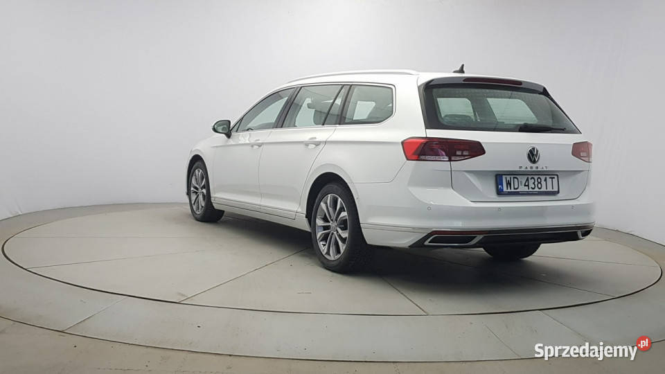 Volkswagen Passat 20 TDI Elegance DSG Z czujnik deszczu Warszawa