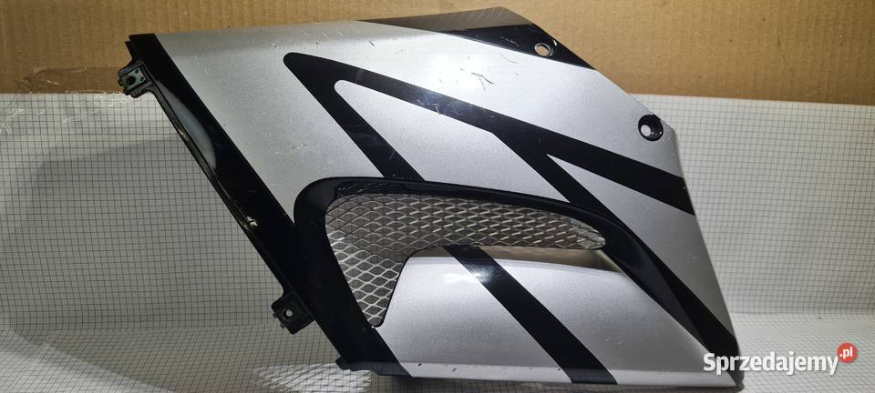 Honda CBR 125 JC 34 owiewka bok prawy Plastiki Warszawa