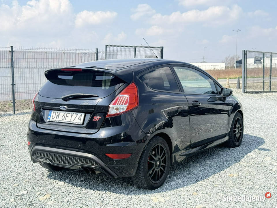 Ford Fiesta ST 2015r 16 16V EcoBoost 182 Salon gniazdo AUX Wrocław sprzedam