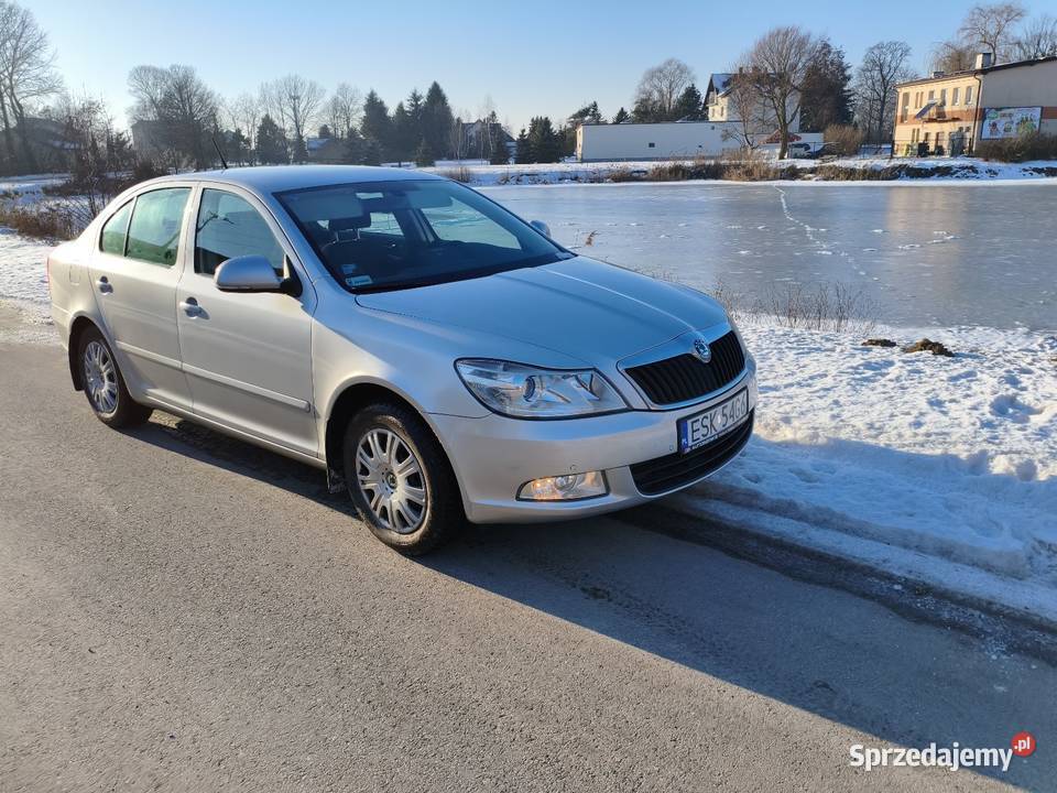 Skoda Octavia 14 TSI 1 właściciel 14 lat kupiony w polskim salonie Podłęcze