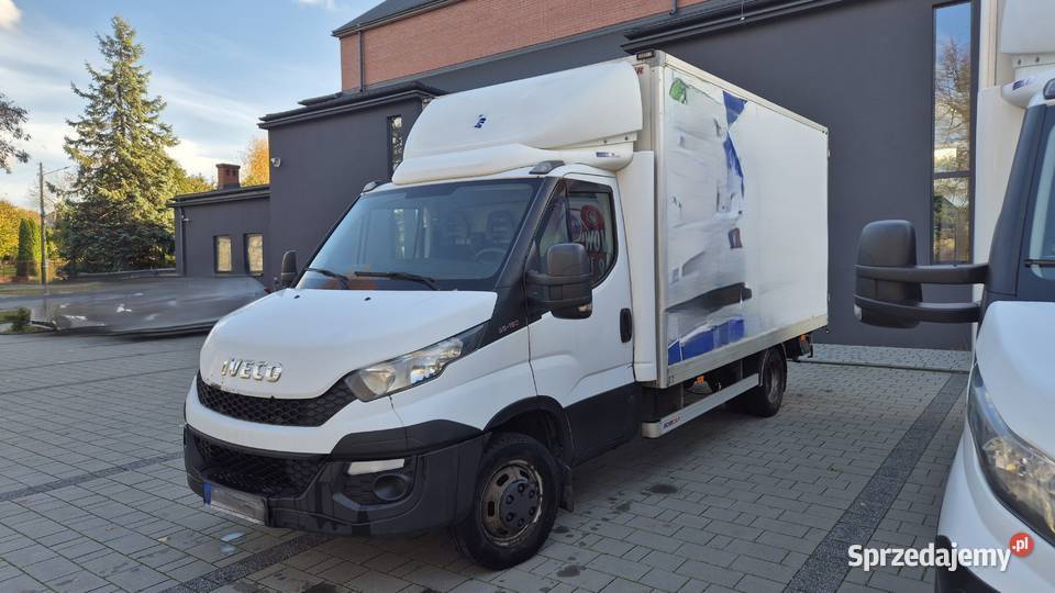 IVECO DAILY 35C15 30 DMC 35T 2016 Częstochowa