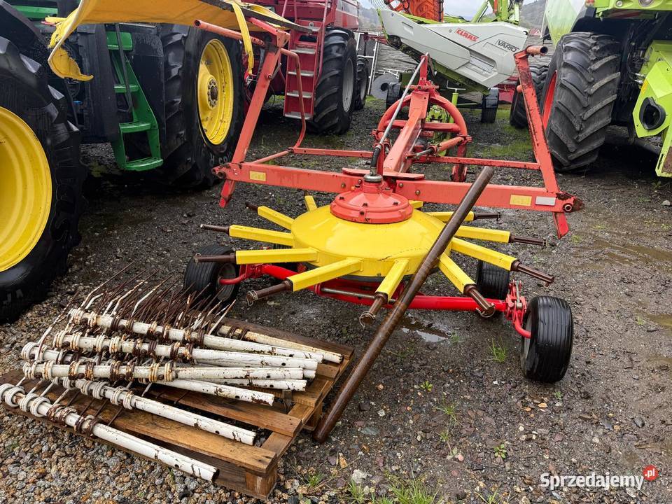 Zgrabiarka karuzelowa Pottinger Eurotop 421n Nowa Ruda