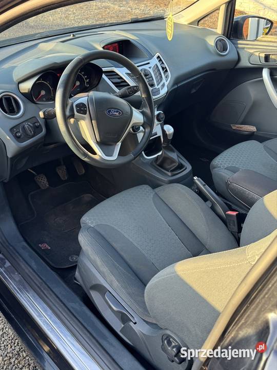 Ford Fiesta Sport pakiet ST czarny Dąbrowica