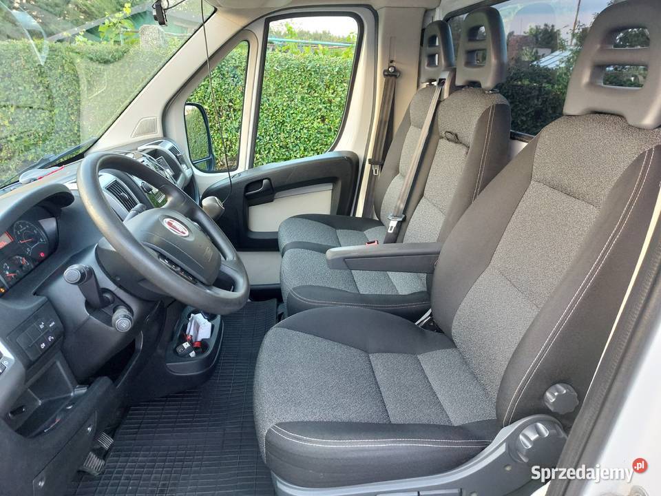 Fiat Ducato 23150 LAWETA Rok produkcji 2014 łódzkie