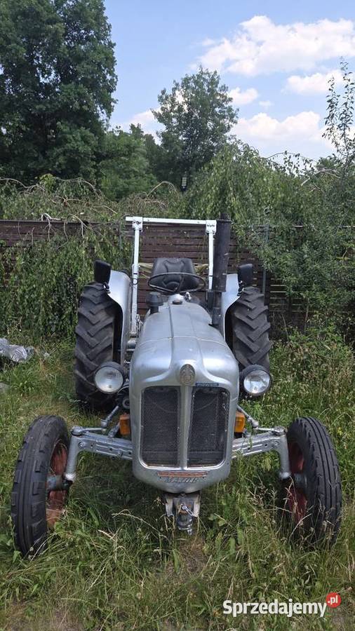 Traktor Ciągnik Skrzynia biegów Manualna Krosno Odrzańskie sprzedam