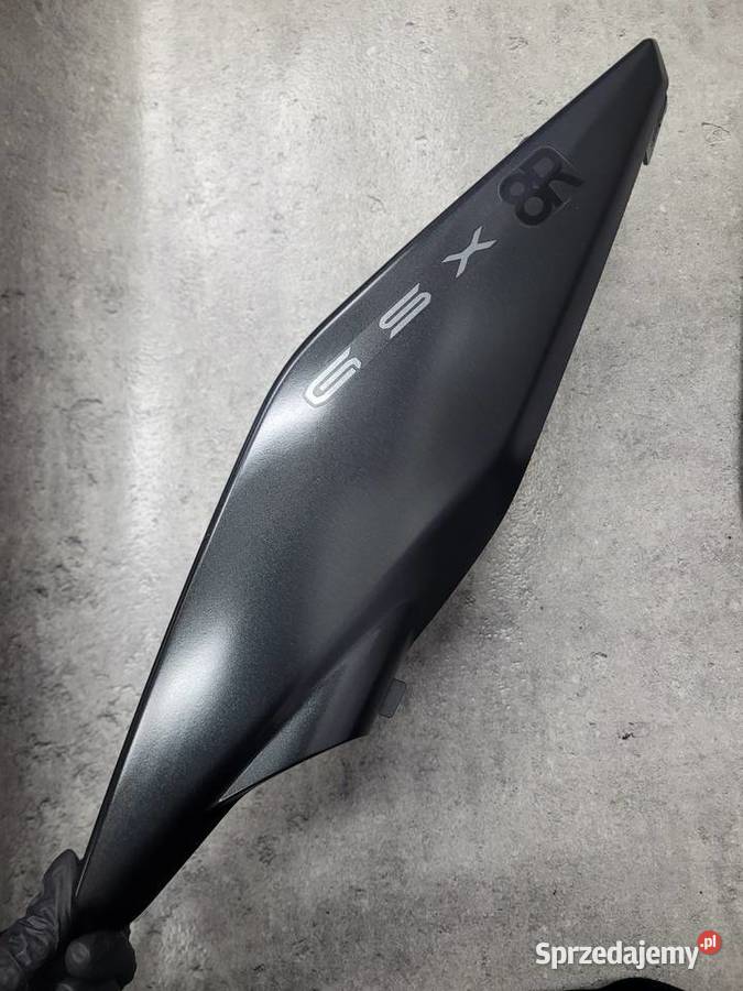 SUZUKI GSX8R GSX 8 R OGON ZADUPEK TYŁ OWIEWKA