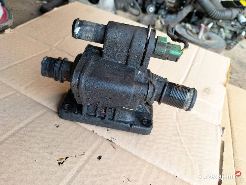 Citroen C3 Mk1 14HDI OBUDOWA TERMOSTATU osobowe Kamień-Kolonia