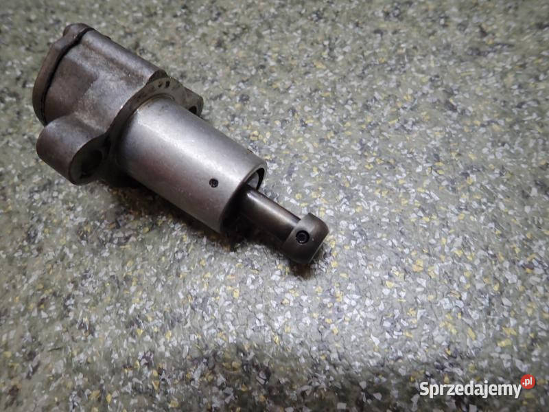 NAPINACZ ŁAŃCUSZKA ROZRZĄDU SUZUKI DR 650 95R Strzelce Krajeńskie