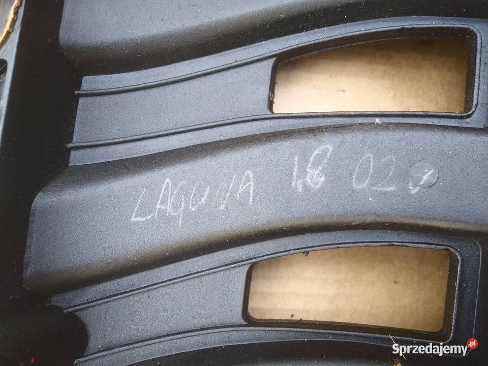 Kolektor ssący Renault Laguna ll Rok produkcji 2002 Silniki i osprzęt Staszów