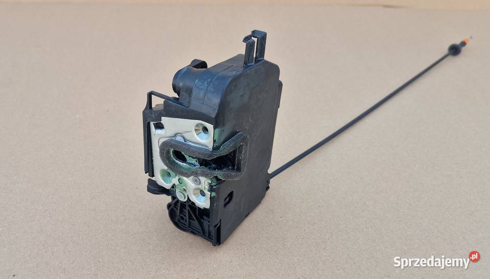 SCANIA ZAMEK DO DRZWI 3282538 5688902