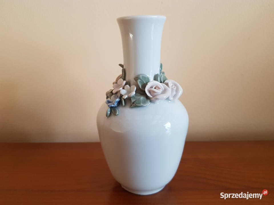 Sygnowany porcelanowy wazonik BOGUCICE porcelana Dąbrowa Górnicza sprzedam