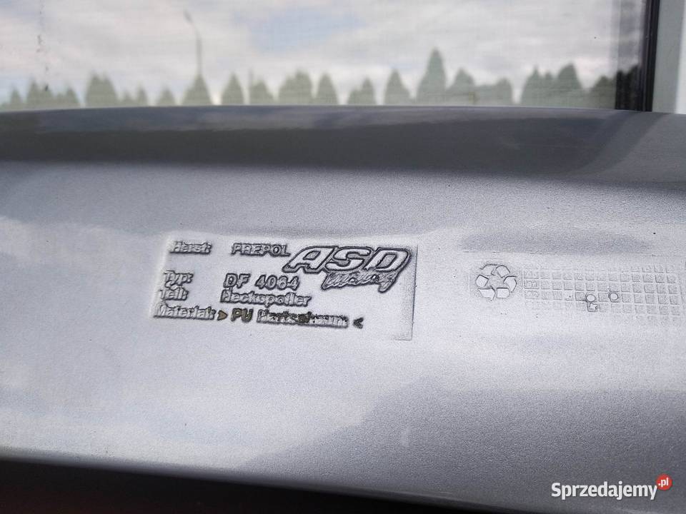 Ford Focus MK1 hatchback HB lotka spoiler na Sieradz