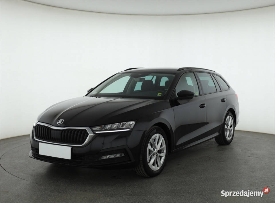 Skoda Octavia 15 TSI centralny zamek Piaseczno sprzedam