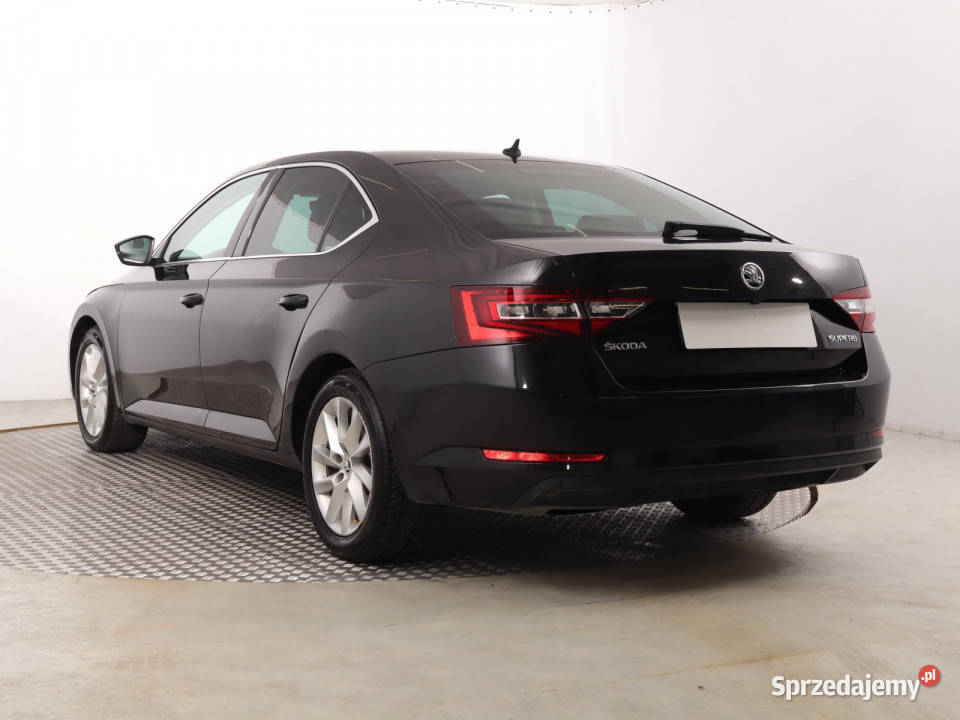 Skoda Superb 16 TDI czujnik parkowania Katowice