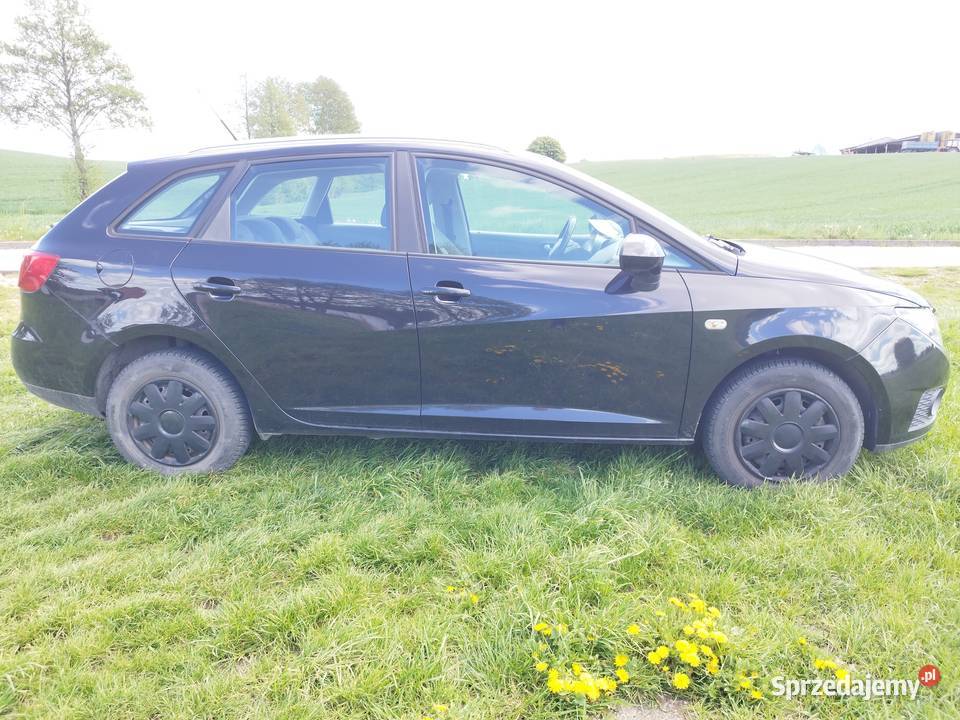 Seat Ibiza 14 benzyna w wersji kombi z 2010r 86KM sprzedam