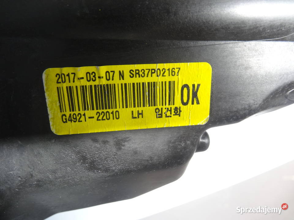 lampa lewa przód przednia hyundai i30 Niemodlin