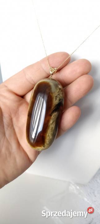 Wisior z bursztynu Piotrków Kujawski