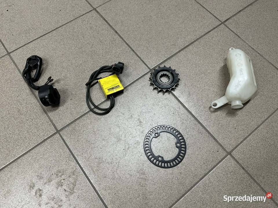 Zębatka przód 1WS 16 zębów oryginał Yamaha MT07