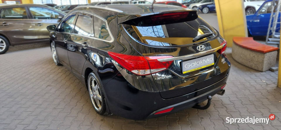 Hyundai i40 Opis W podanej Roczna Gwarancja i40