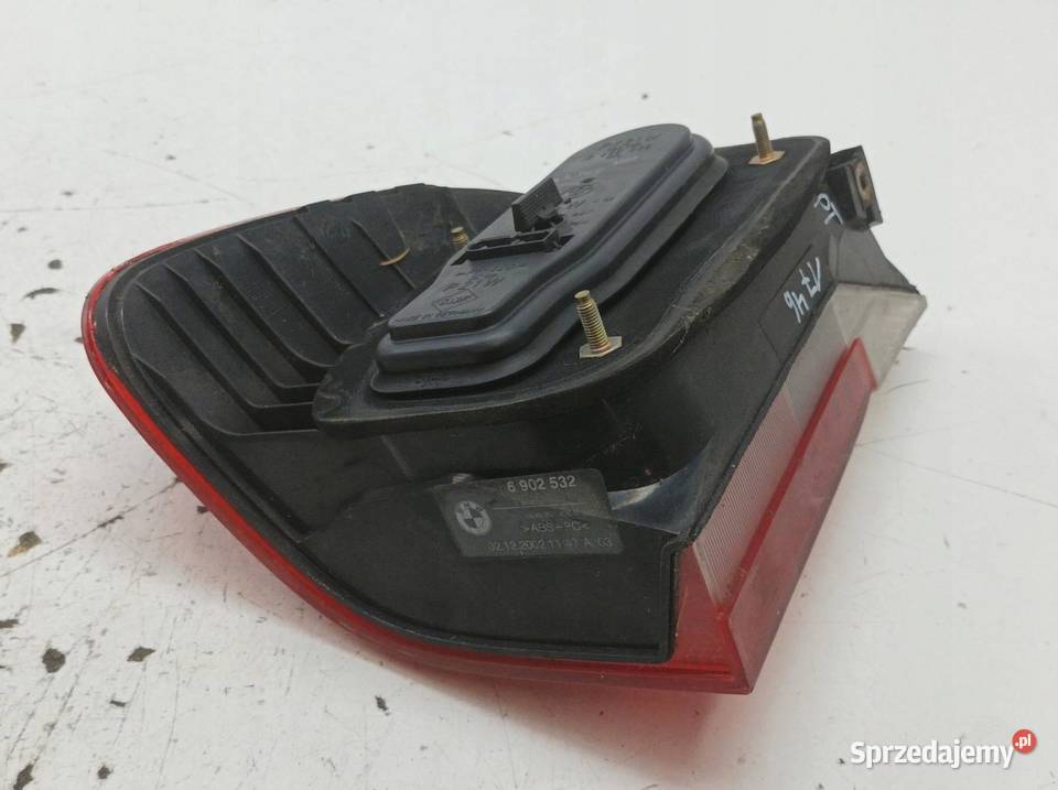 LAMPA TYŁ PRAWA KOMBI TOURING 6902532 Bmw Seria Rok produkcji 2002