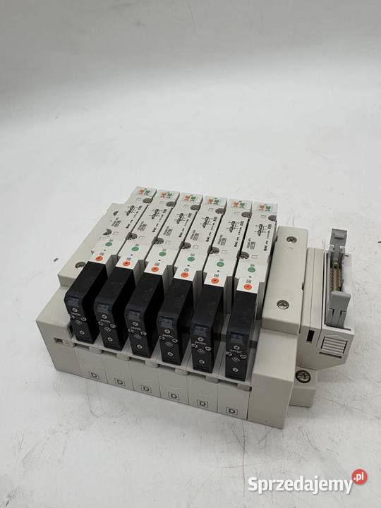 SMC SS5V2OGY00111 Wyspa zaworowa 5xSV2A005FU