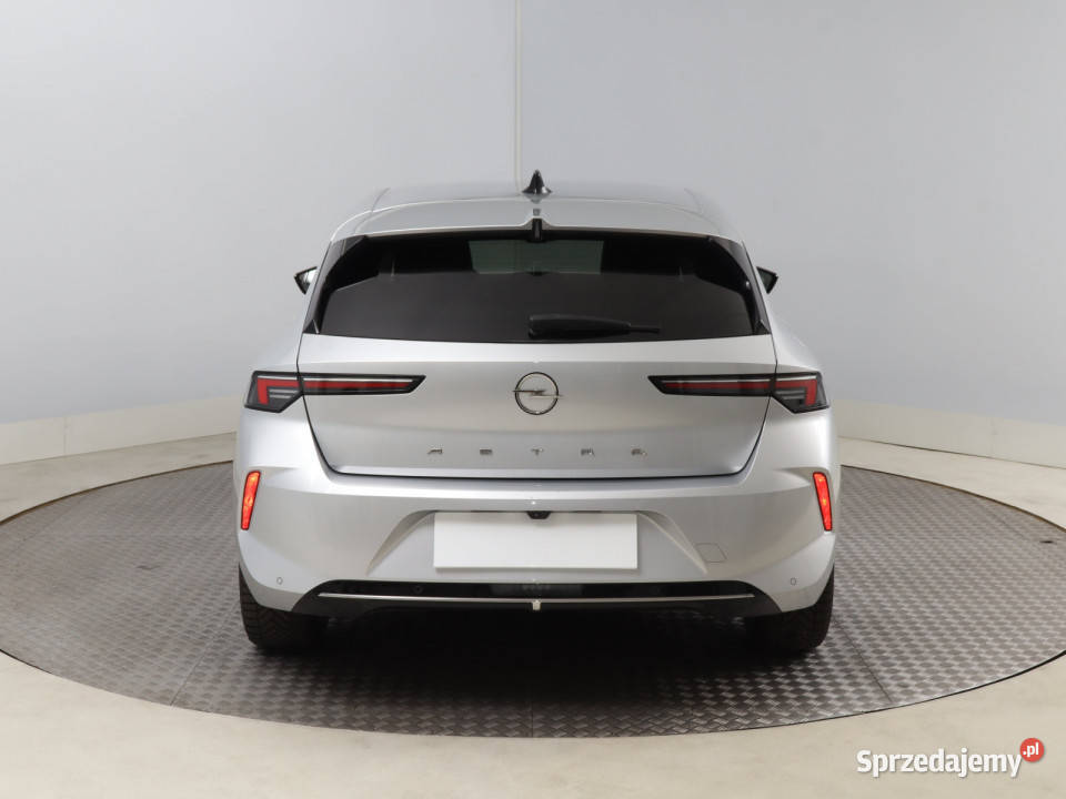 Opel Astra 12 Turbo podgrzewane fotele