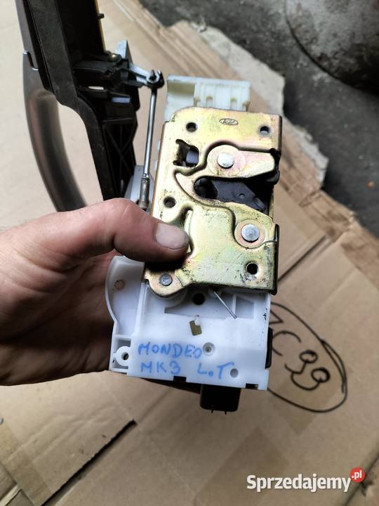 MONDEO MK3 ZAMEK RĄCZKA DRZWI LEWY TYŁ Karoseria Kamień-Kolonia