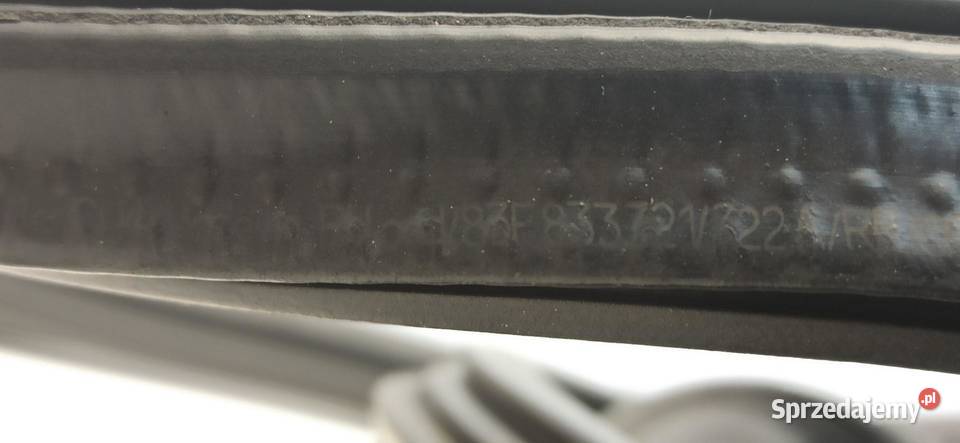 AUDI Q3 83A USZCZELKA DRZWI PRZÓD TYŁ PRÓG