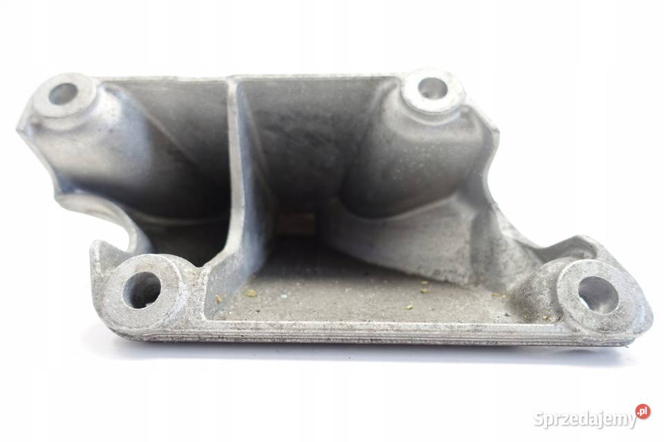 BMW F36 Gran Coupe 428 20 ŁAPA SILNIKA 6788610