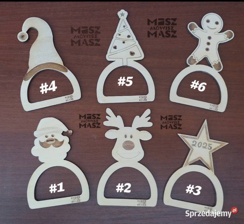 Pierścień drewniany z motywem bożonarodzeniowym Rękodzieło Racot