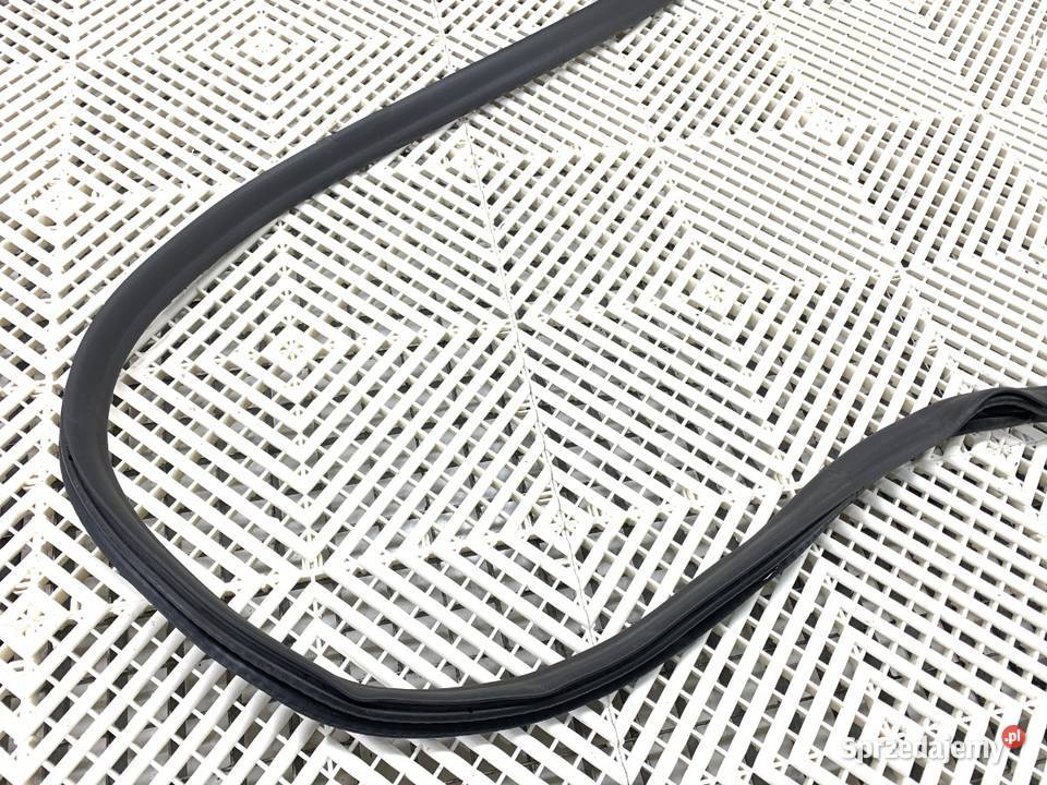 USZCZELKA DRZWI PRZÓD PRAWA BMW G30 Uszczelki sprzedam