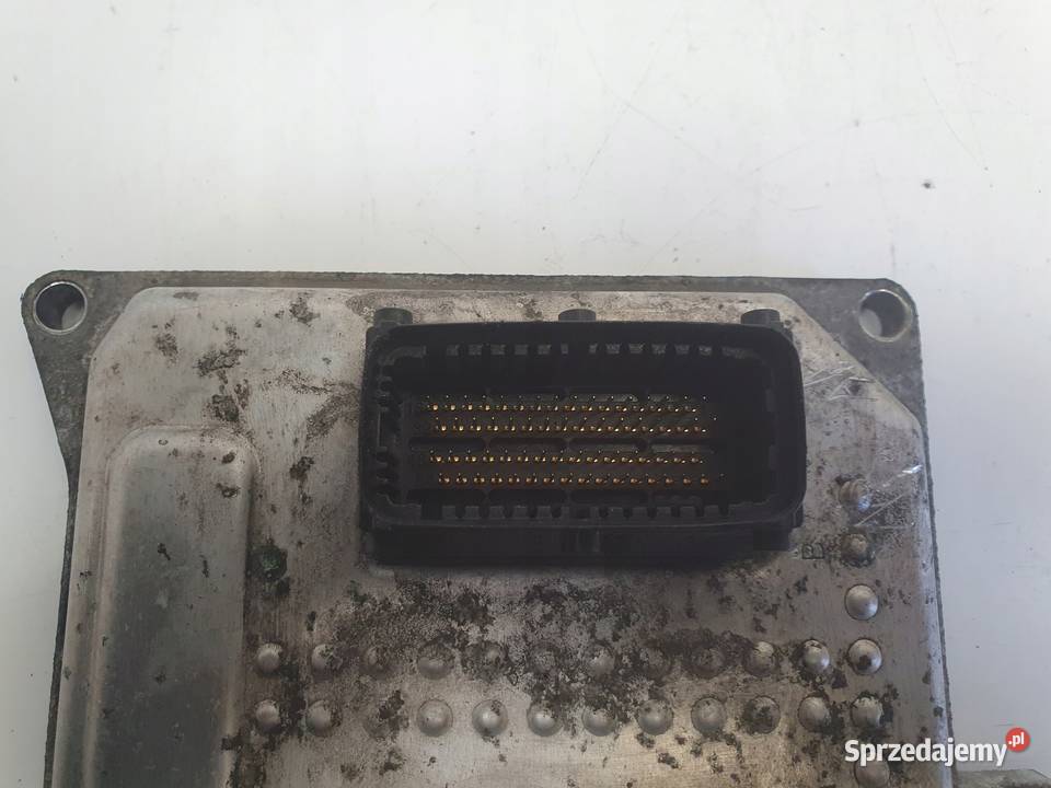 Opel Astra III H 16 16V STEROWNIK SILNIKA Rudka