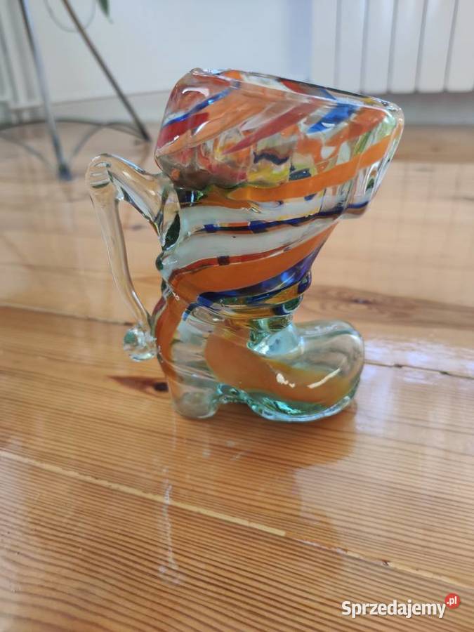 But szklany Ząbkowice szkło kolorowe