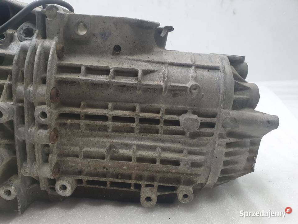 SKRZYNIA BIEGÓW VOLKSWAGEN PASSAT B5 012301103p