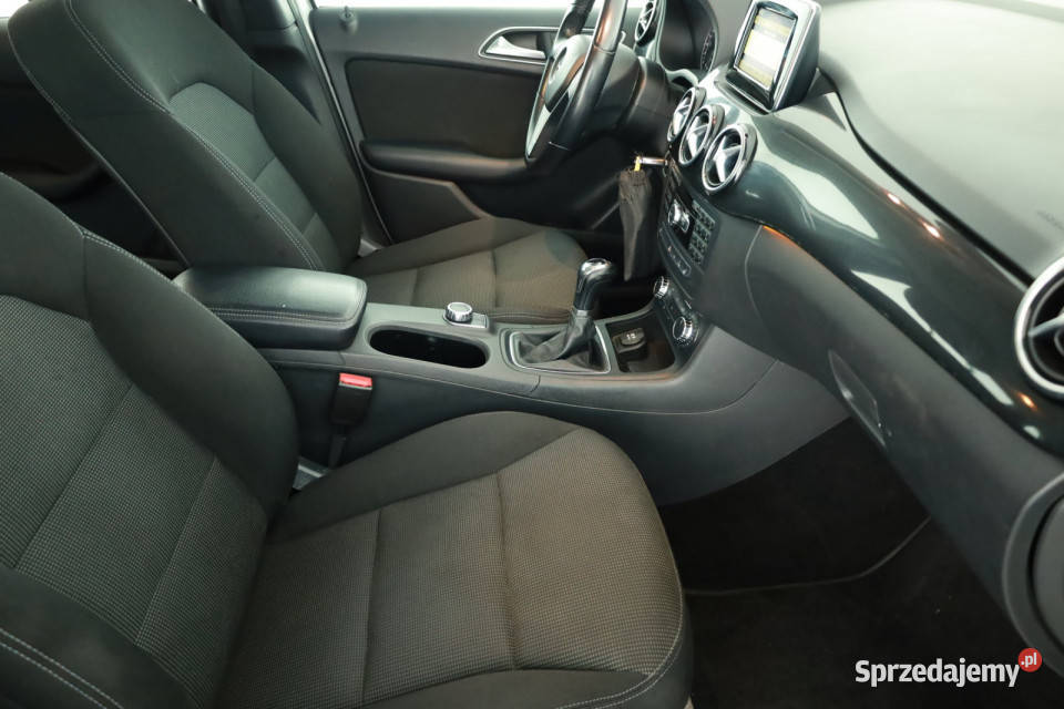 Mercedes B B 180 Samochody osobowe