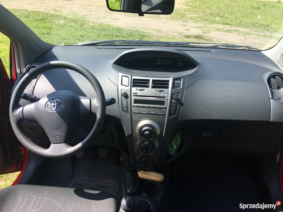Toyota Yaris II 2009r liftingu z Niemiec 53 000 Ciechocinek