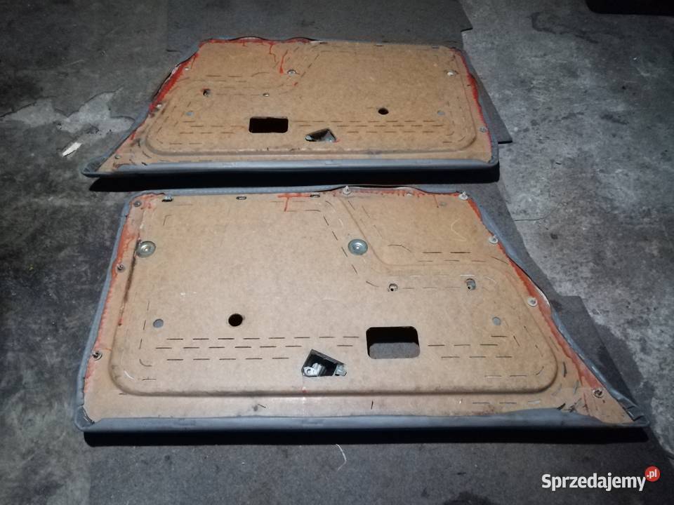 Bmw e30 boczki 4 drzwi przód łódzkie Aleksandrów Łódzki