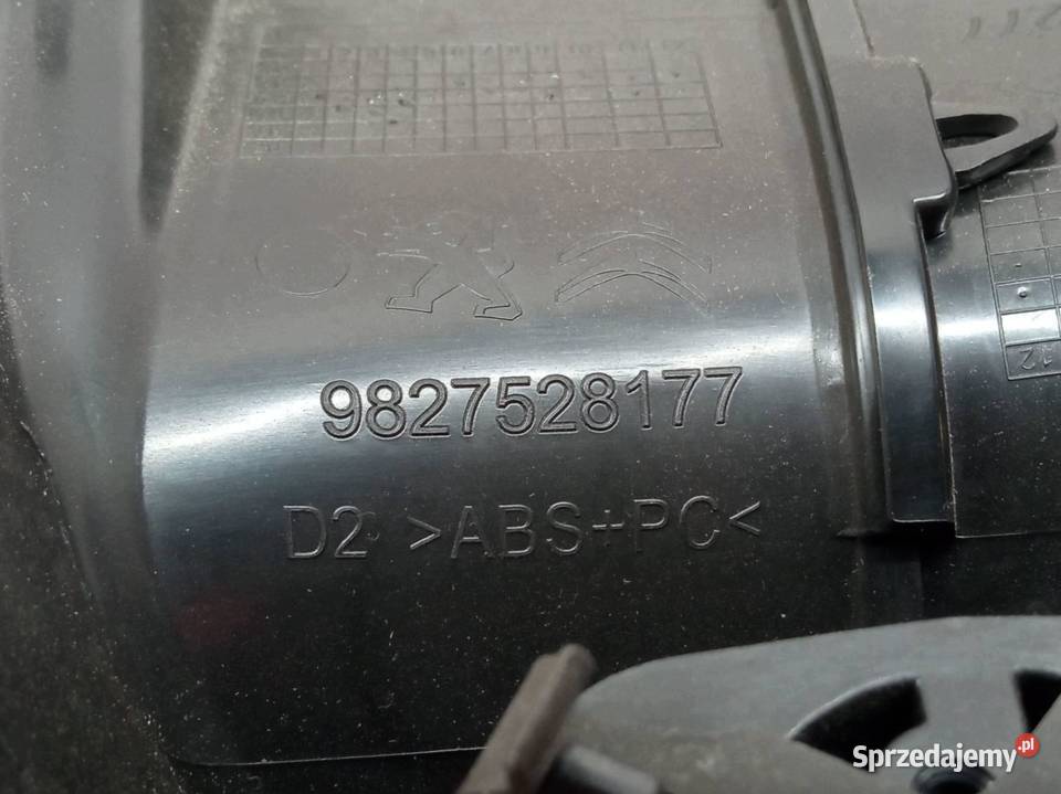 LUSTERKO WEWNĘTRZNE Citroen C3 III 20162024 Rok produkcji 2018 sprzedam