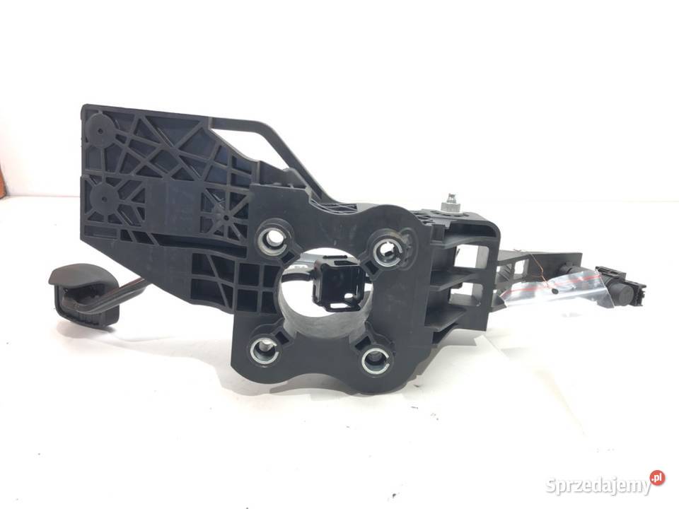 PEDAŁY PEUGEOT PARTNER IV 15 102