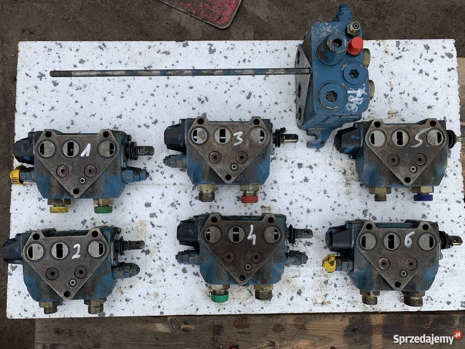 Sekcje rozdzielacza Rexroth Holland LB 95 110