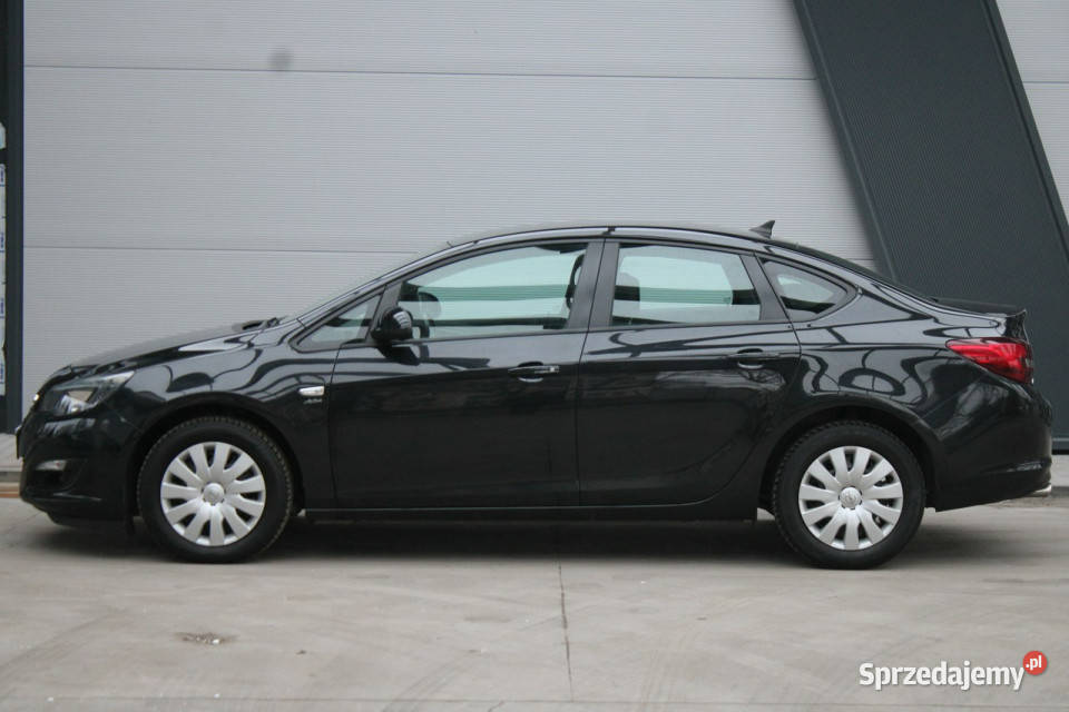 Opel Astra ACTIVEOryginalny lakierMaly Gliwice