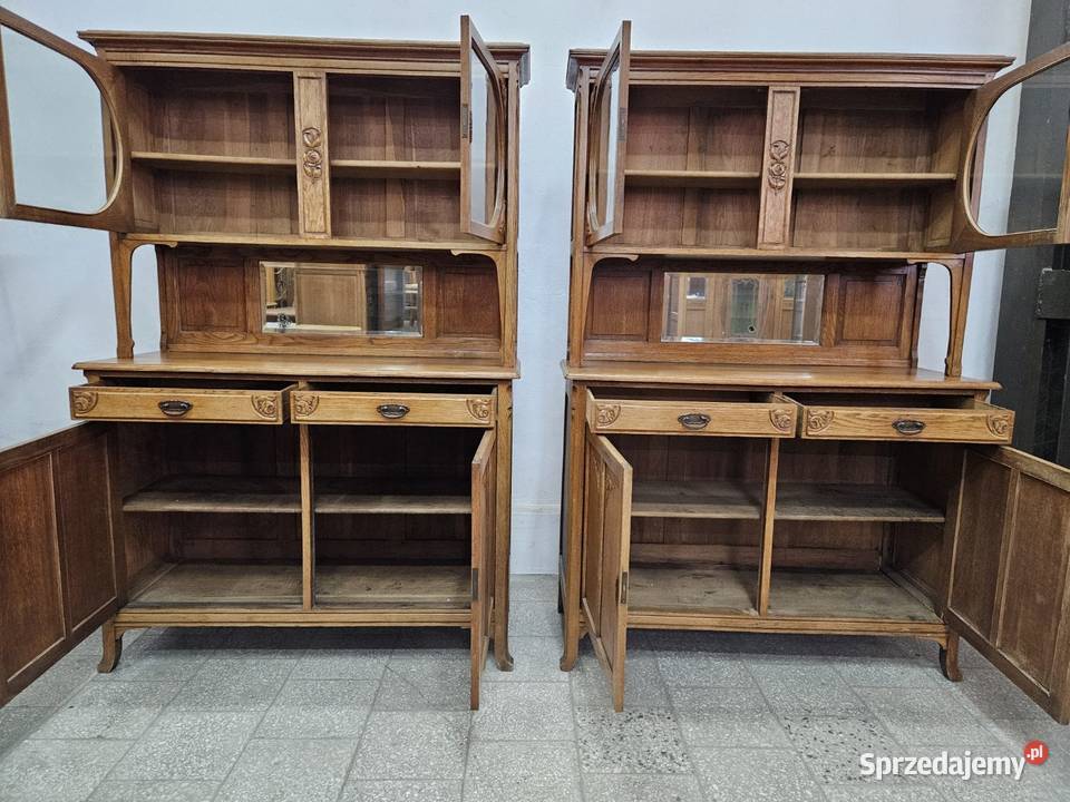Dwa stare dębowe kredensy secesyjne z Francji Kredensy i witryny Nowy Sącz sprzedam