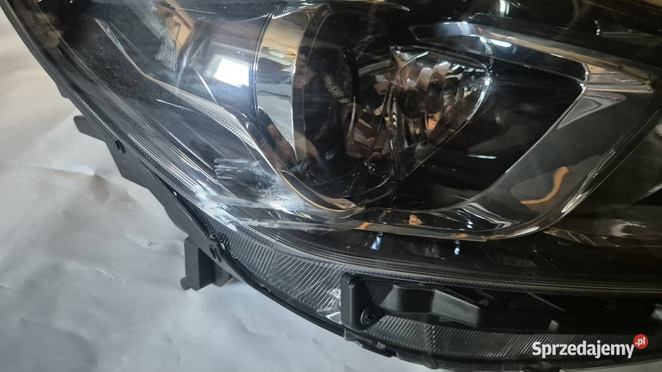 Lampa przednia prawa Hyundai i30 III Lift Bielsko-Biała