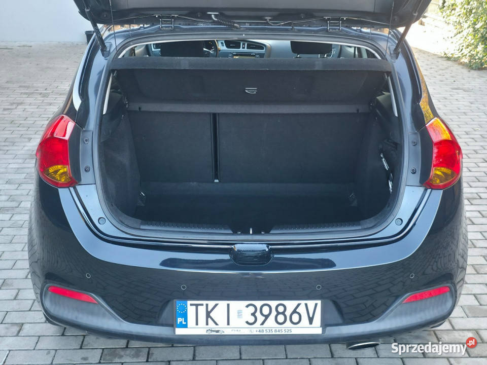 Kia Ceed 14 Benzyna Serwisowany Bogate światła do jazdy dziennej Piekoszów