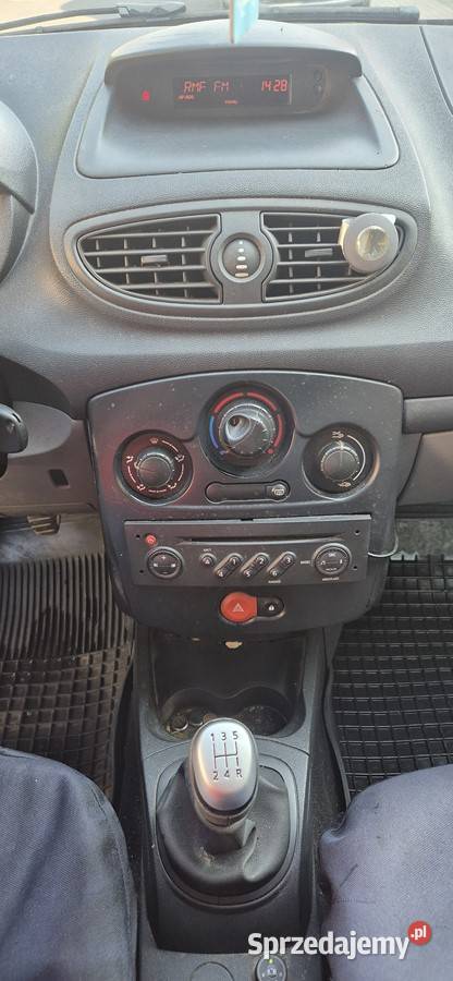 RENAULT CLIO III 1200 BENZYNAGAZ