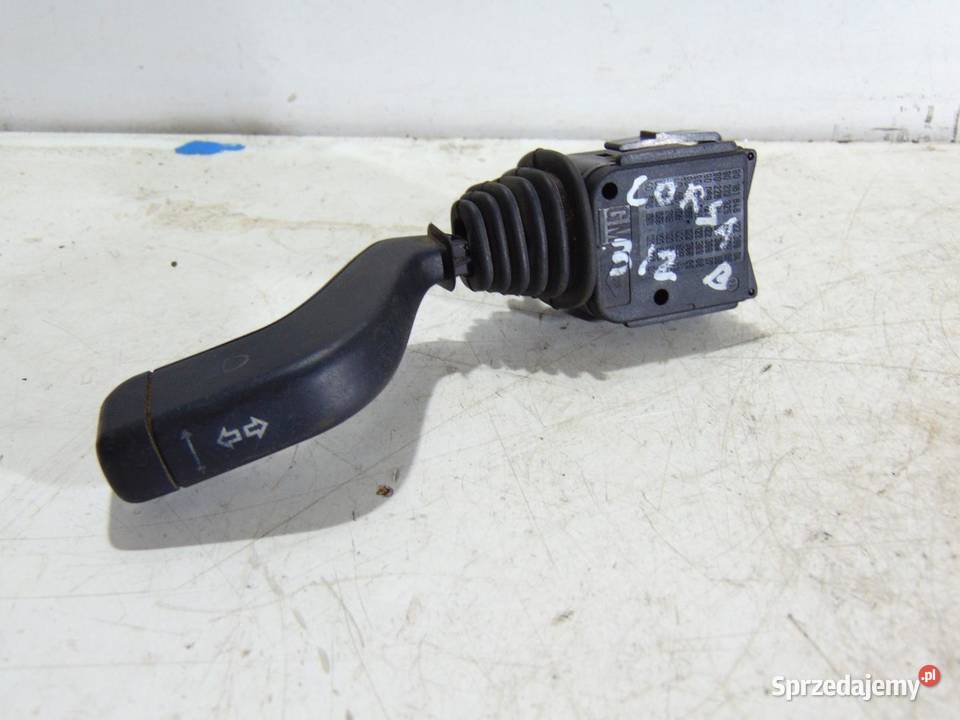 PRZEŁĄCZNIK KIERUNKOWSKAZÓW OPEL CORSA B