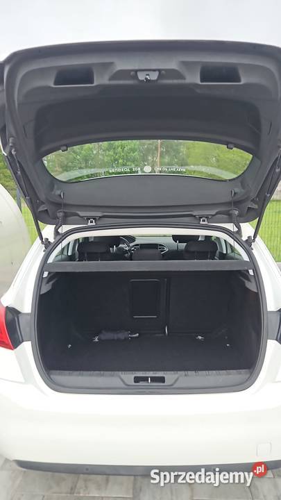 Peugeot 308 T9 16 II Diesel 116 2014 manualna świętokrzyskie Wodzisław sprzedam