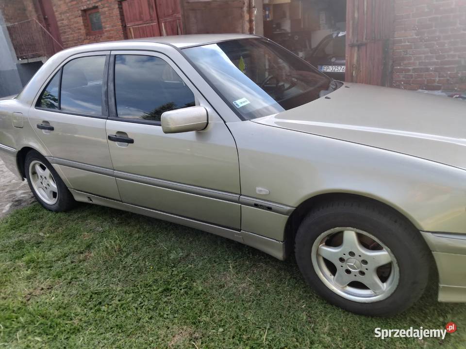 Mercedes c klasa w 202 Wola Krzysztoporska