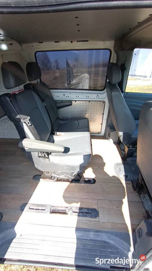 Mercedes Vito 22 4osobowy nieuszkodzony